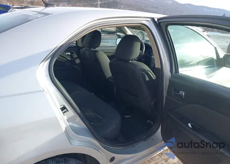 2010 Ford Fusion Se from USA, damaged, VIN 3FAHP0HA5AR350419